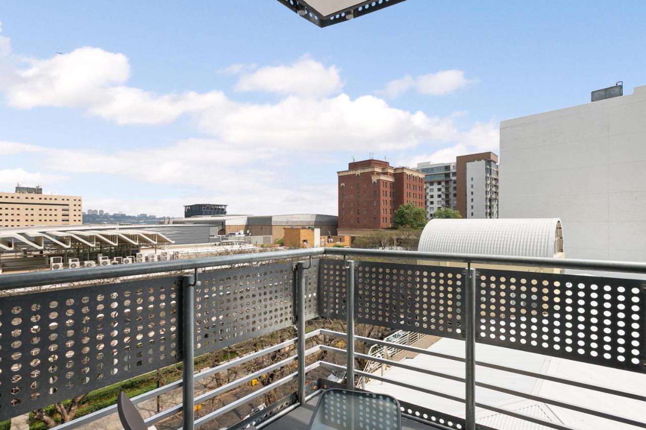 Easy Stay - The Median Rosebank Johannesburgo Exterior foto